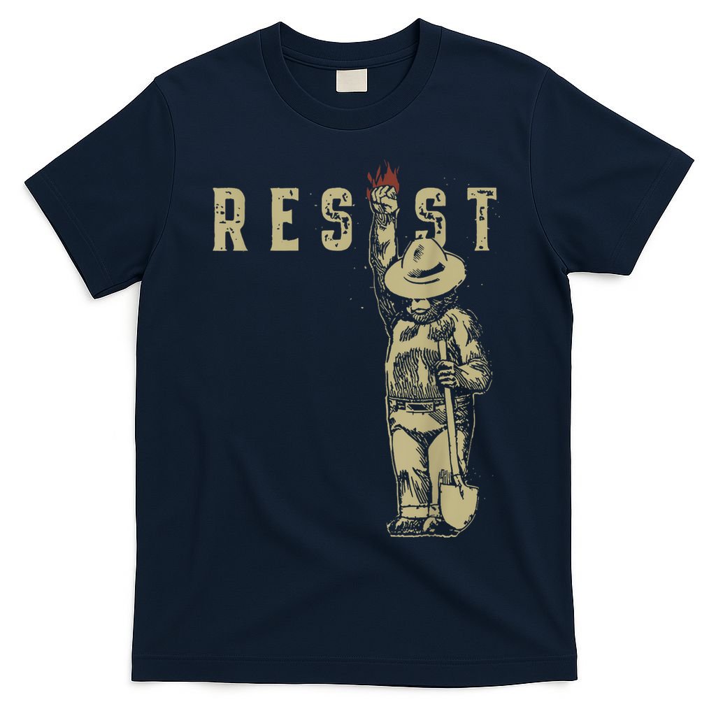 Vintage The Resist Bear T-Shirt